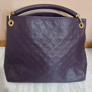 Guaranteed Authentic Louis Vuitton Artsy Empreinte Aube (plum)